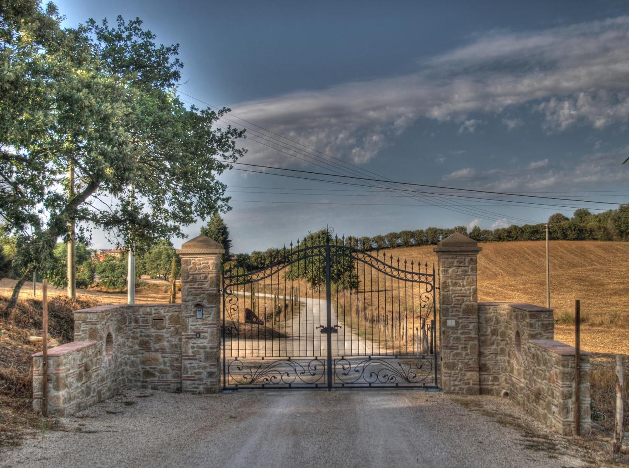 Agriturismo Podere Del Lepre San Quirico  Bagian luar foto